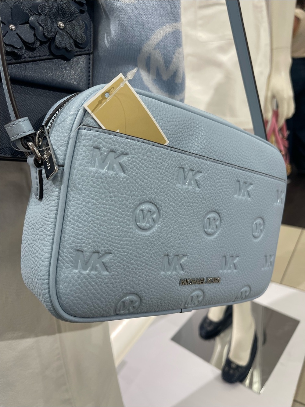 Michael Kors Jet Set Travel Lg Logo Debossed EW Camera Crossbody
Pale Ocean
NWT - Picture 10 of 16